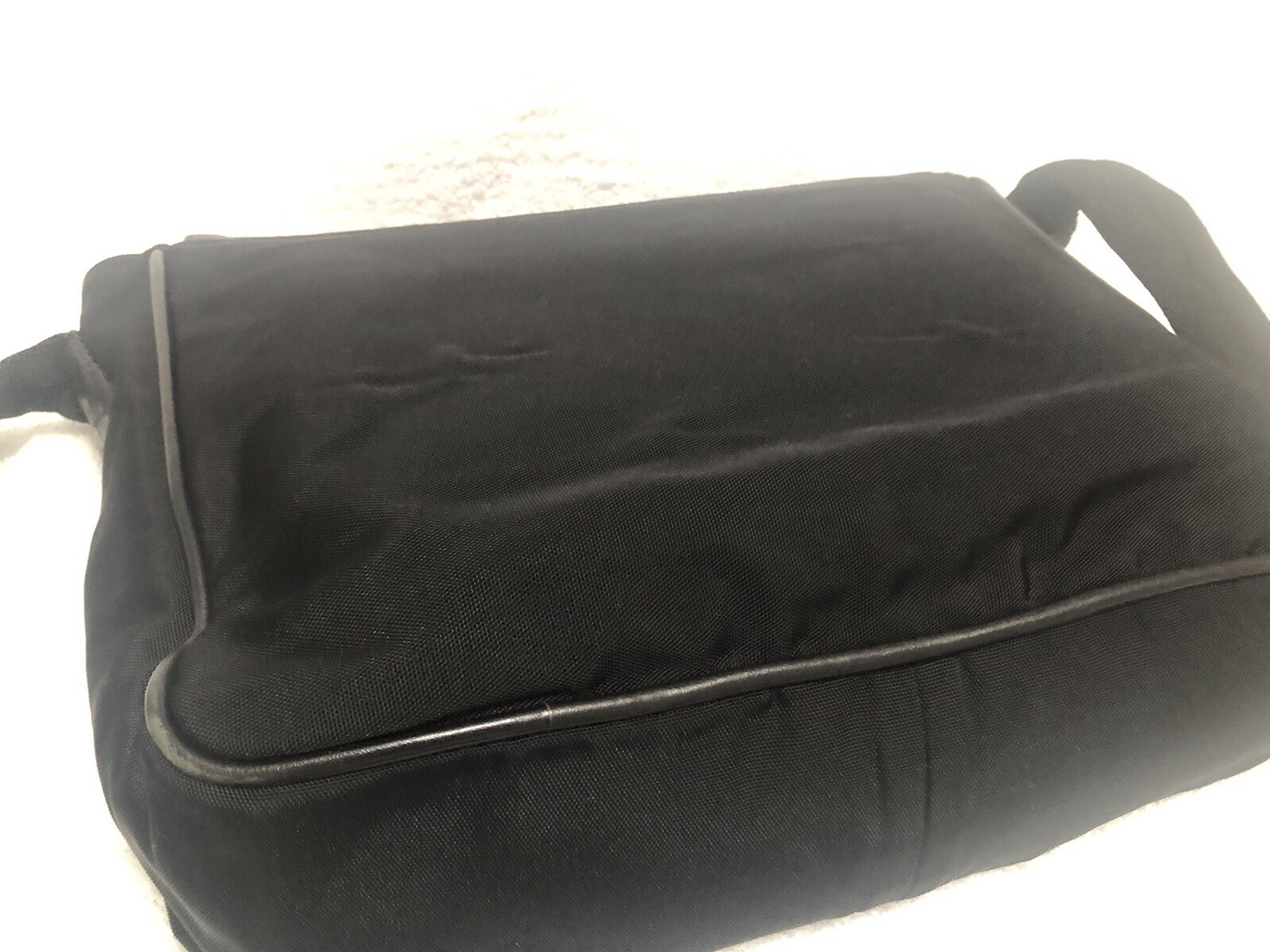 Unisex Messenger Bag Structured Sleek Onyx Vegan Leather Multi-Pocket Satchel