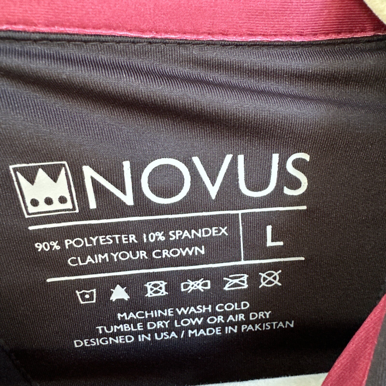 Novus Shirt Mens Large NWT Black Polo shirt with Red Lion Mens Large