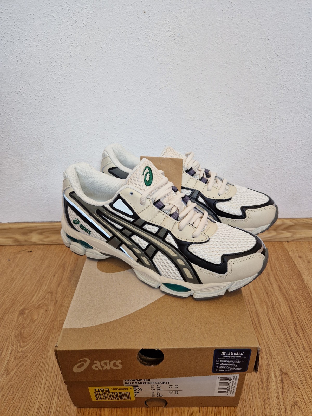 Size 5.5 – ASICS Gel NYC 2055 Pale Oak Truffle Grey