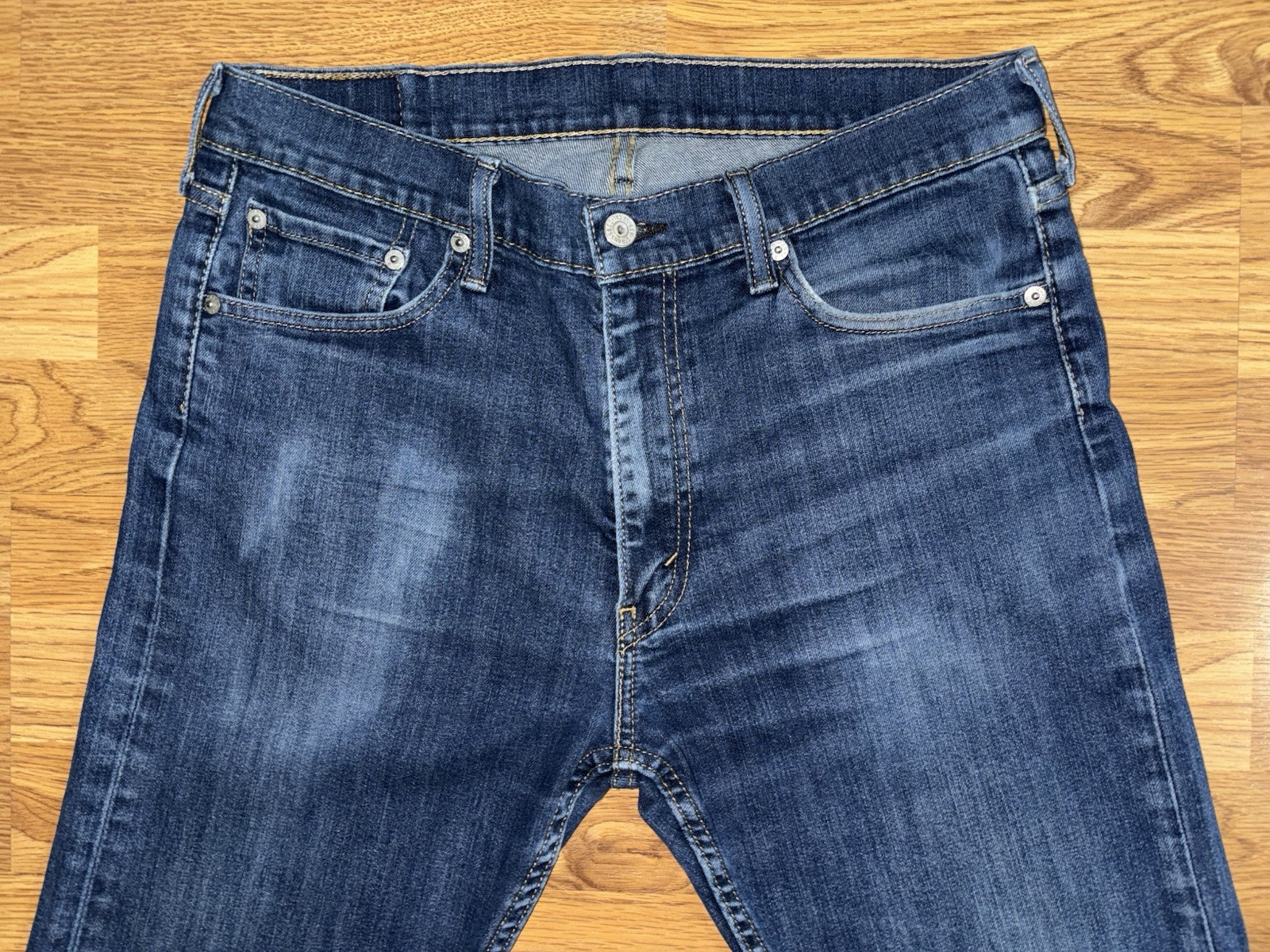 Levi’s 513 Selvedge Slim Straight Leg Jeans Men’s Size 33×31 Medium Wash Denim