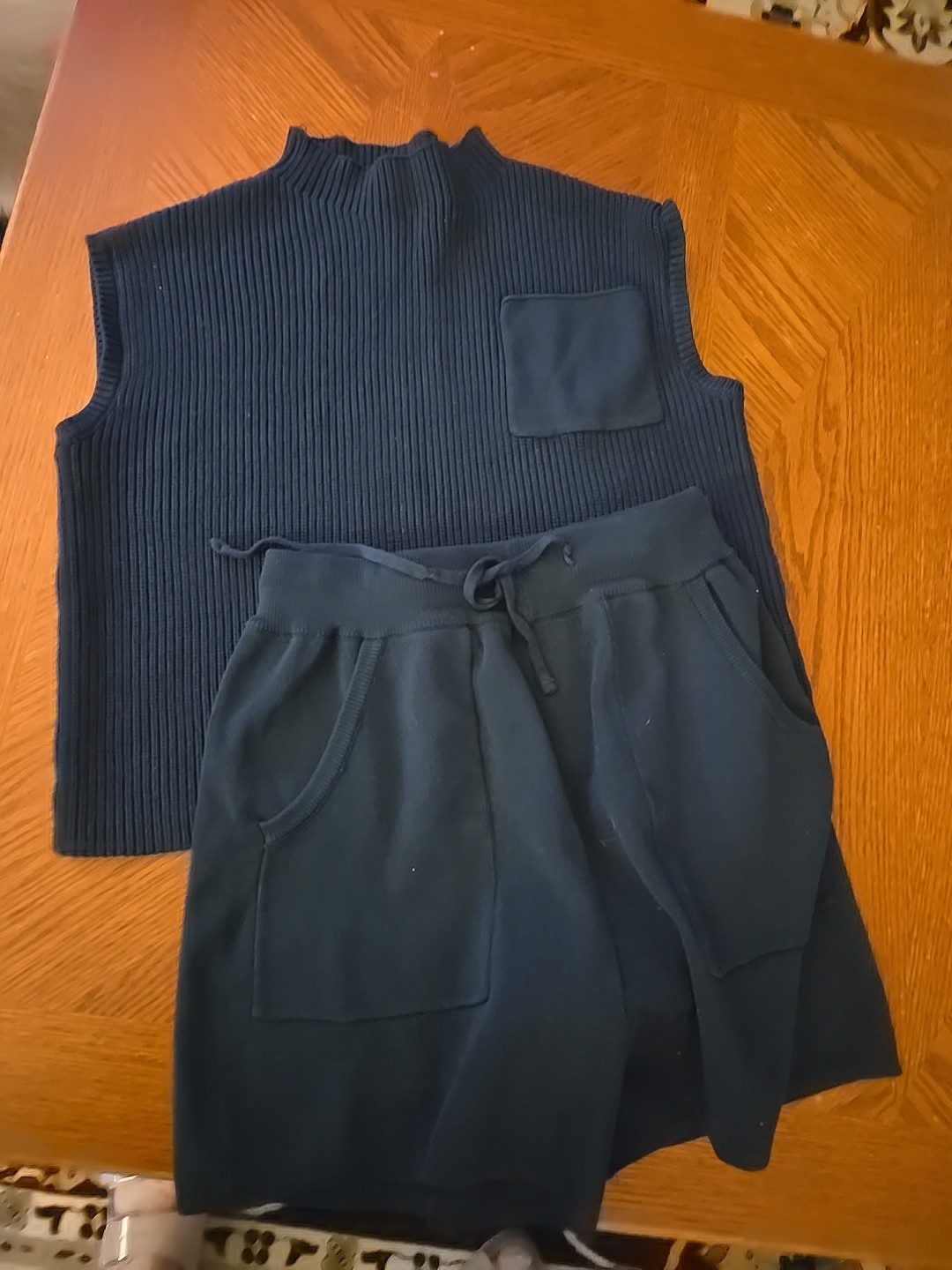XS Capped Sleeve Sweater Short Set In Deep Green