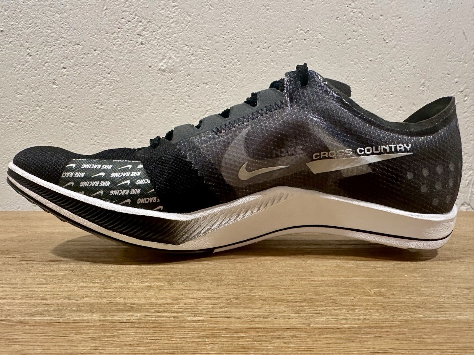 Nike ZoomX Dragonfly XC Spikes Men’s 11 Black Metallic Silver New DX7992