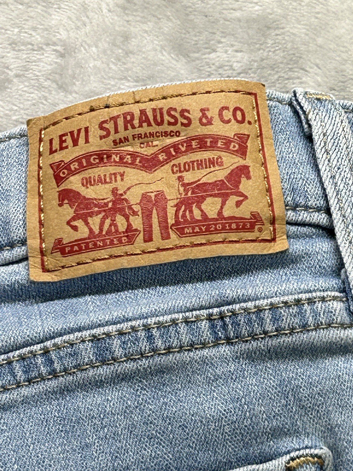 Levis 314 Shaping Straight Jeans Womens Sz 29 Blue Stretch Mid Rise Western