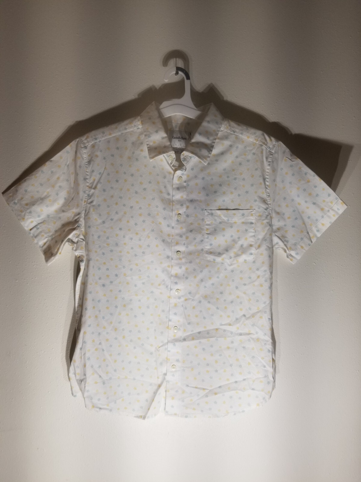 Goodfellow & Co Men’s Sea Shells Short Sleeve Button-Down Shirt Size L Slim $23