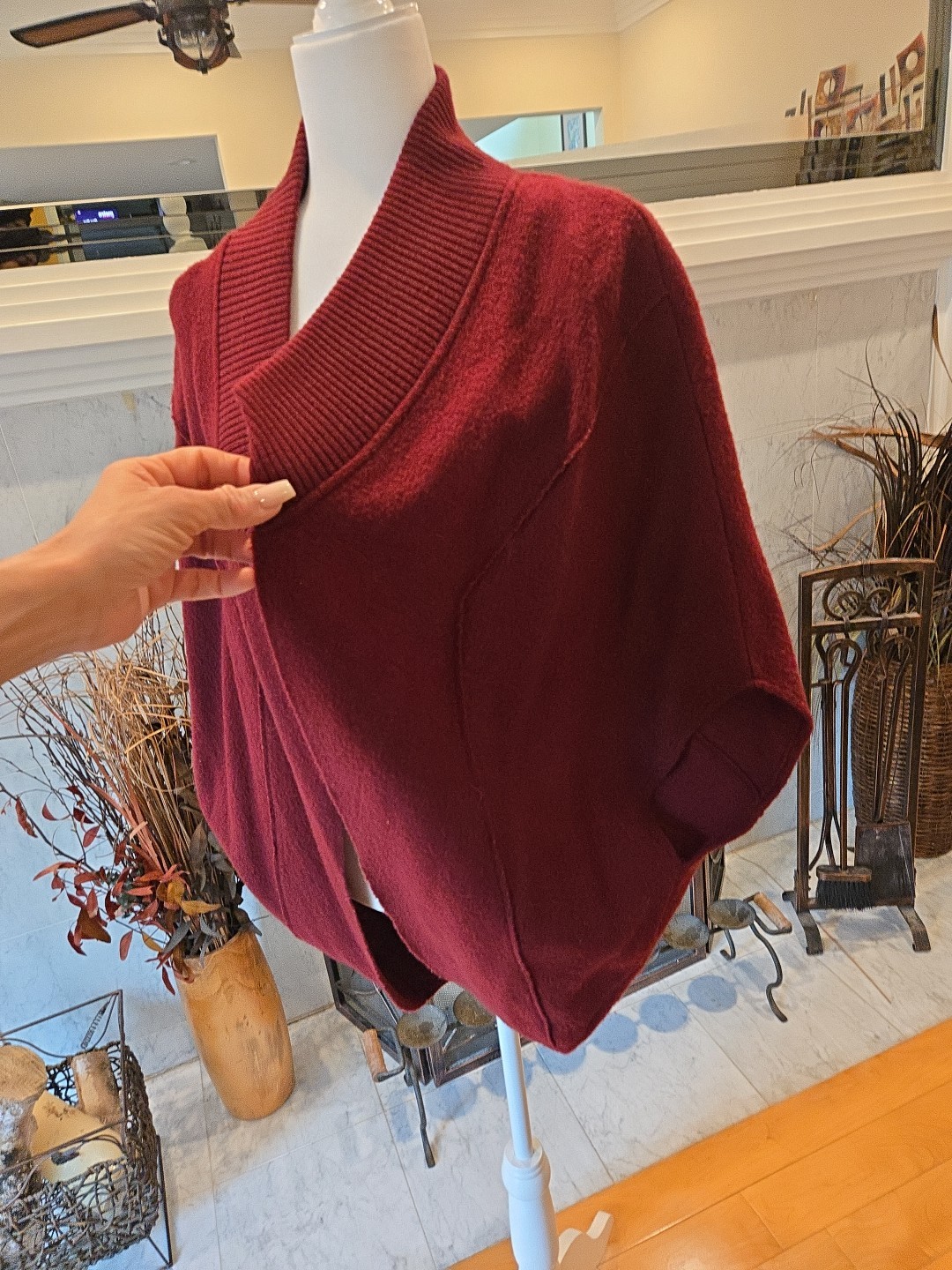 Moth Sweater Open Cape Cardigan Burgundy Women Oversized Batwing LARGE Wool