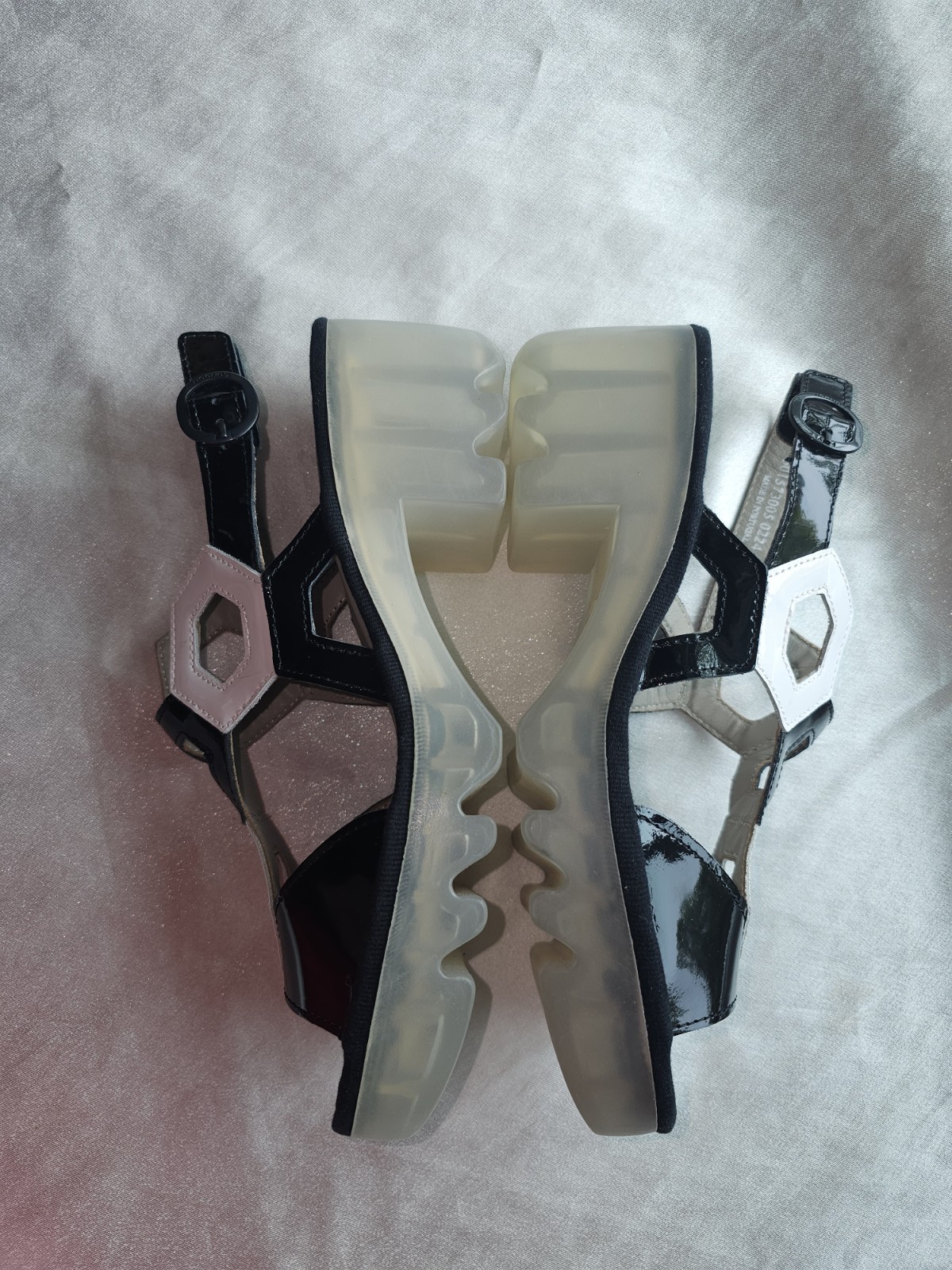 Fly London Tewa Strappy Platform Sandals Black/White Sz EU40/US9-9.5