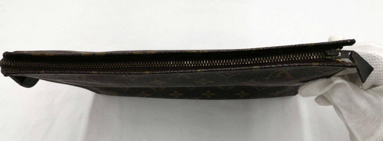 Louis Vuitton Poche Toilette 25 Pouch 9.8 inches