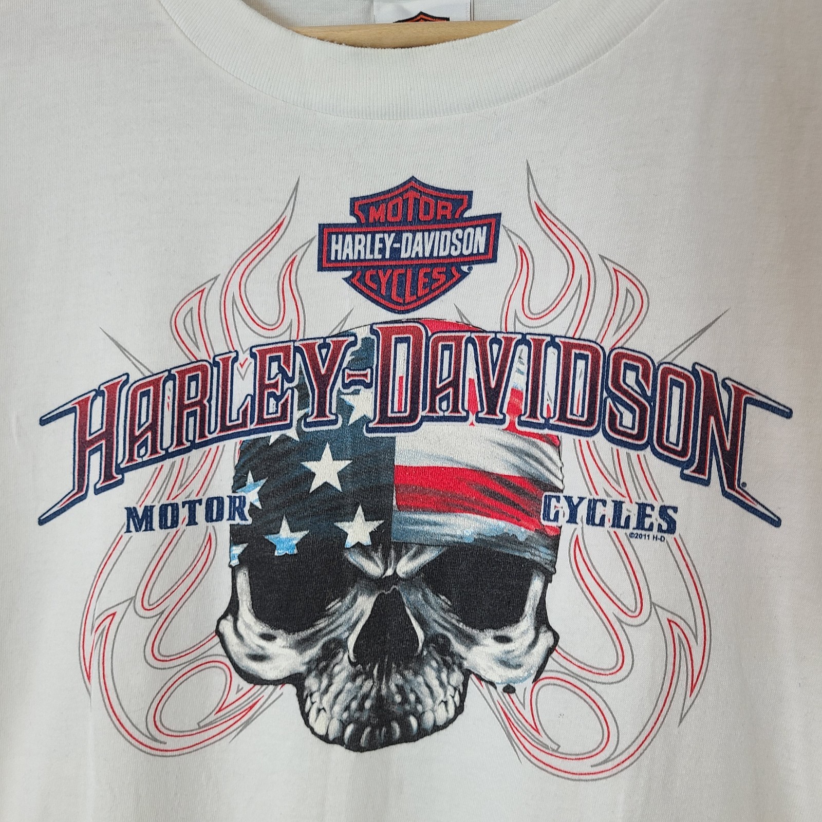 Harley Davidson Motorcycles Detroit Michigan 2011 Biker White T-Shirt XL