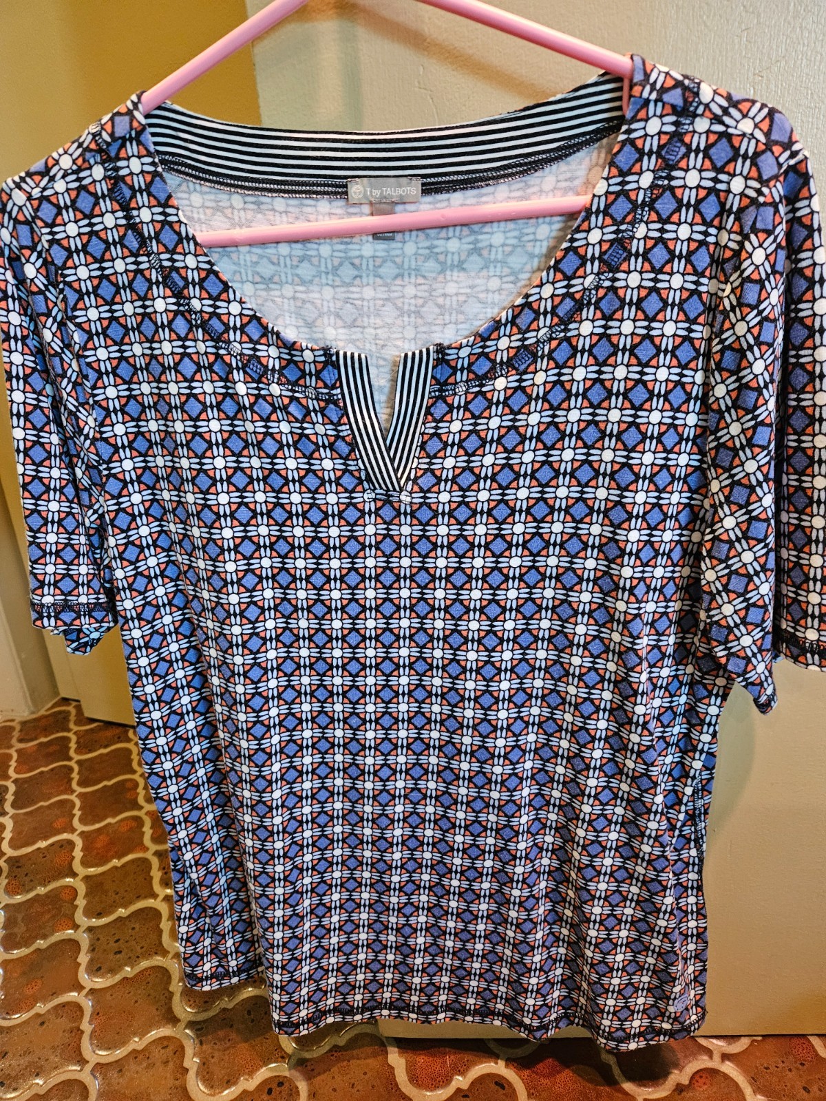 T by Talbots womens blue print short sleeve top – size L