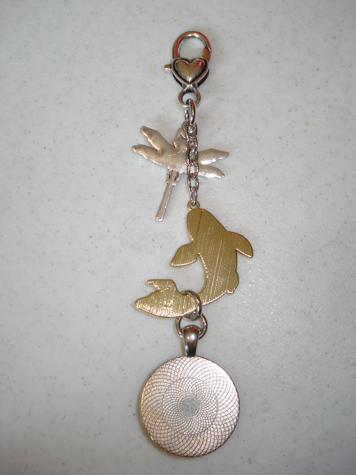 4 3/4″ Drop Cabochon, Koi Fish Chasing Dragonfly Heart Key Ring Dangle Glitz #2