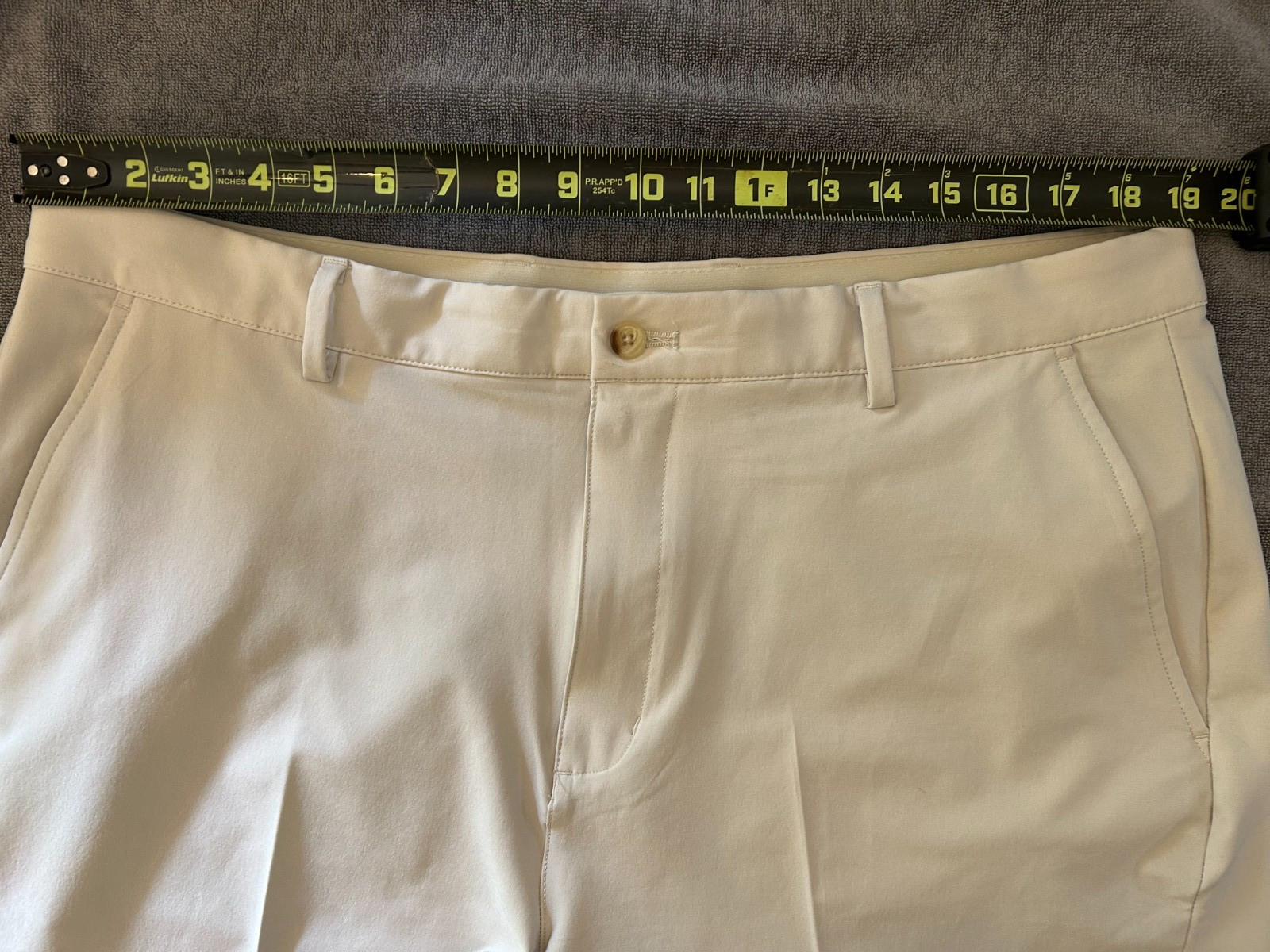 Greg Norman Golf Shorts Men Size 38 Beige Stone Flat Front Polyester