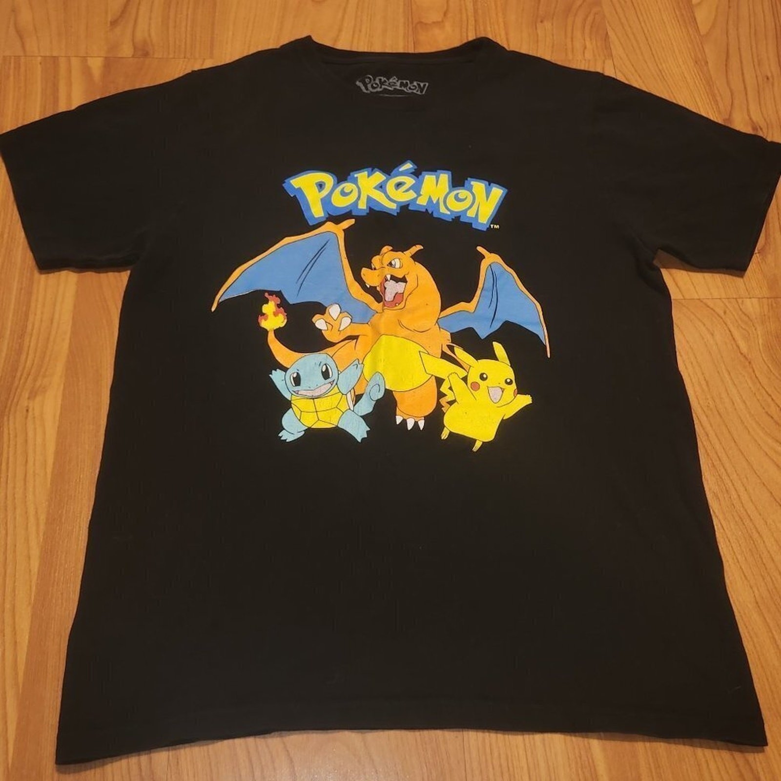 Pokemon Black Shirt Medium Pickachu Squirtle Charizard