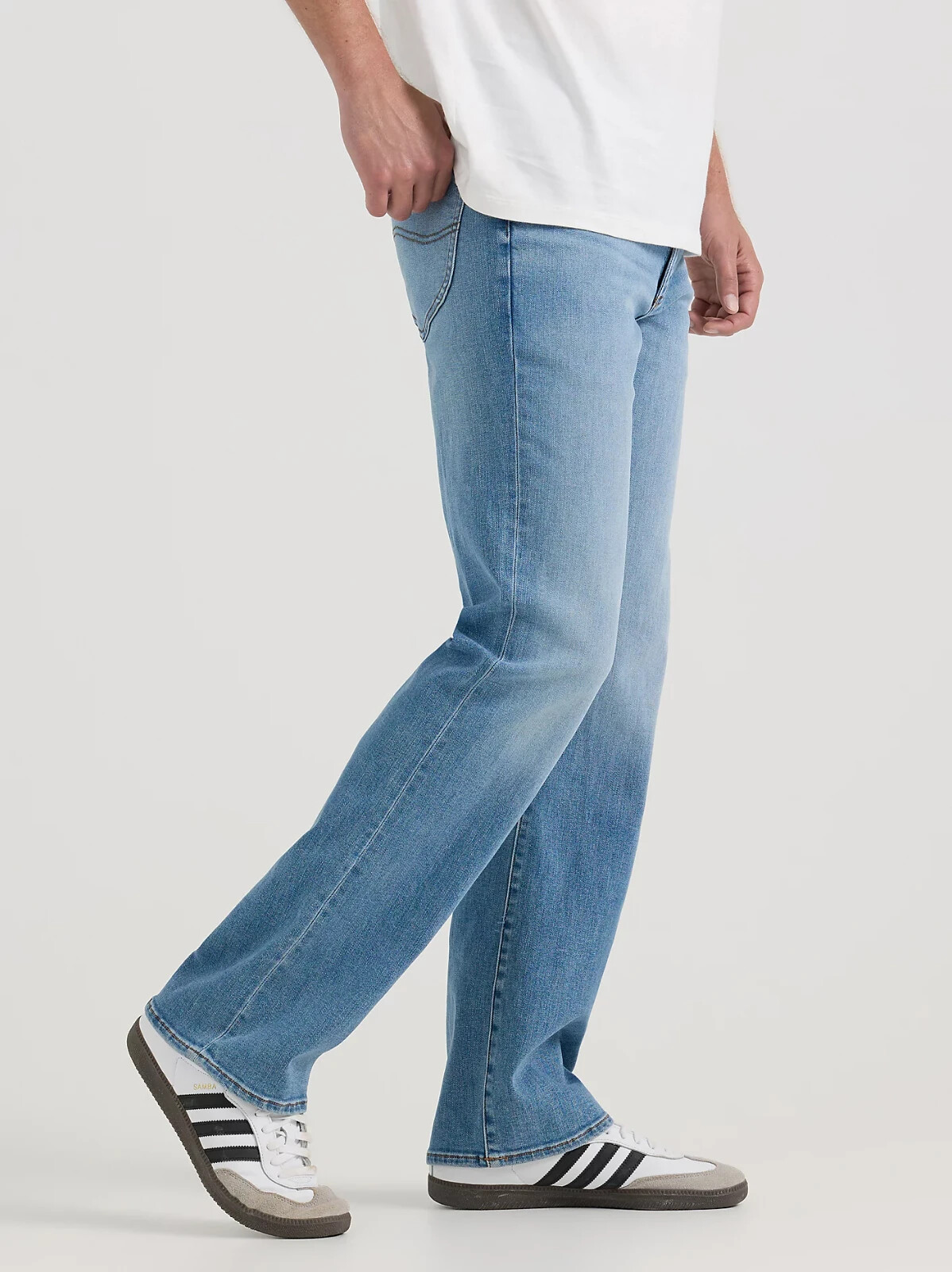 NWT Lee Men’s Extreme Motion Regular Bootcut Jeans Stretch Denim Flex Waistband