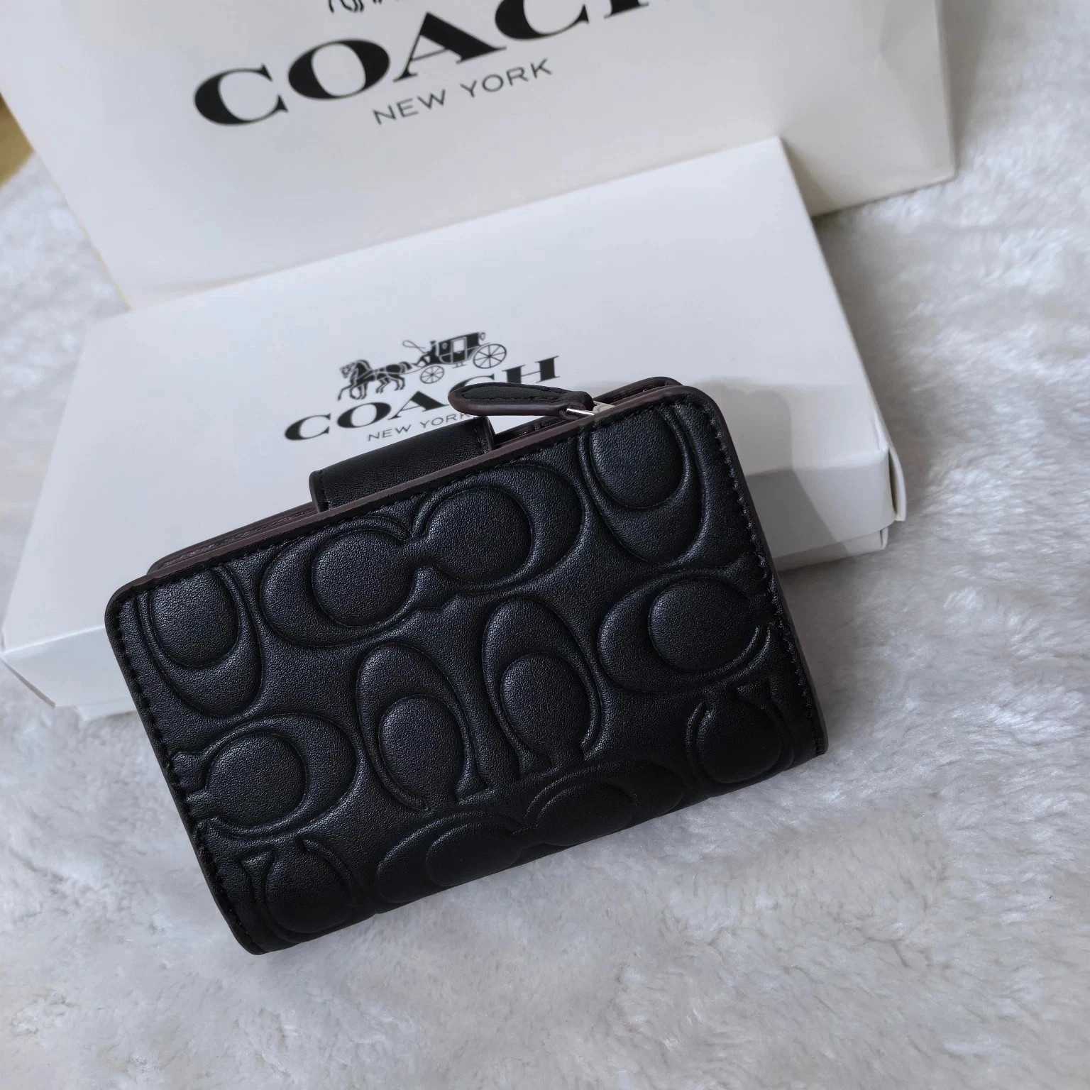 COACH Medium Corner Zip Wallet With Signature CM241 Black outlet New W/BOX