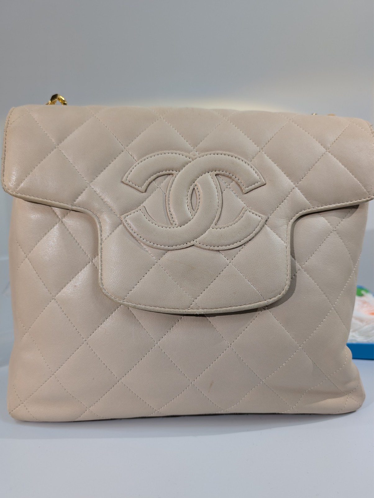 Chanel Vintage Lambskin CC Flap Shoulder Bag with 24K Gold-Plated Logo Chain