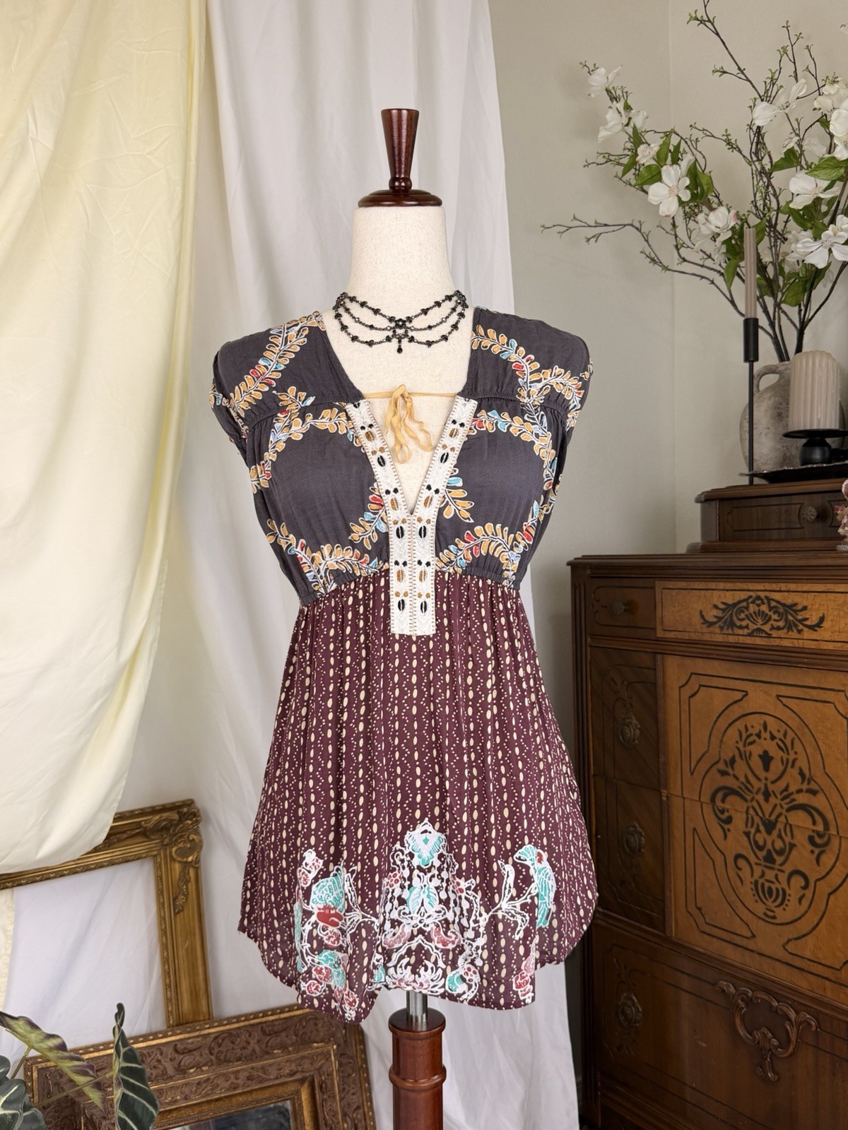 Free People Tunic Boho Embroidered Top in Charcoal & Burgundy Summer Y2K Chic