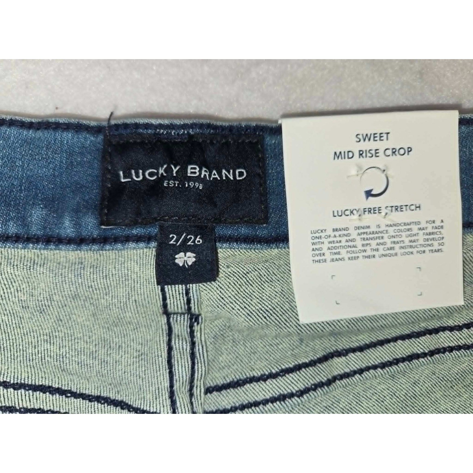 Lucky Brand Sweet Mid Rise Crop Jeans Medium Wash Raw Hem 7W15674 Size 2/26 NEW