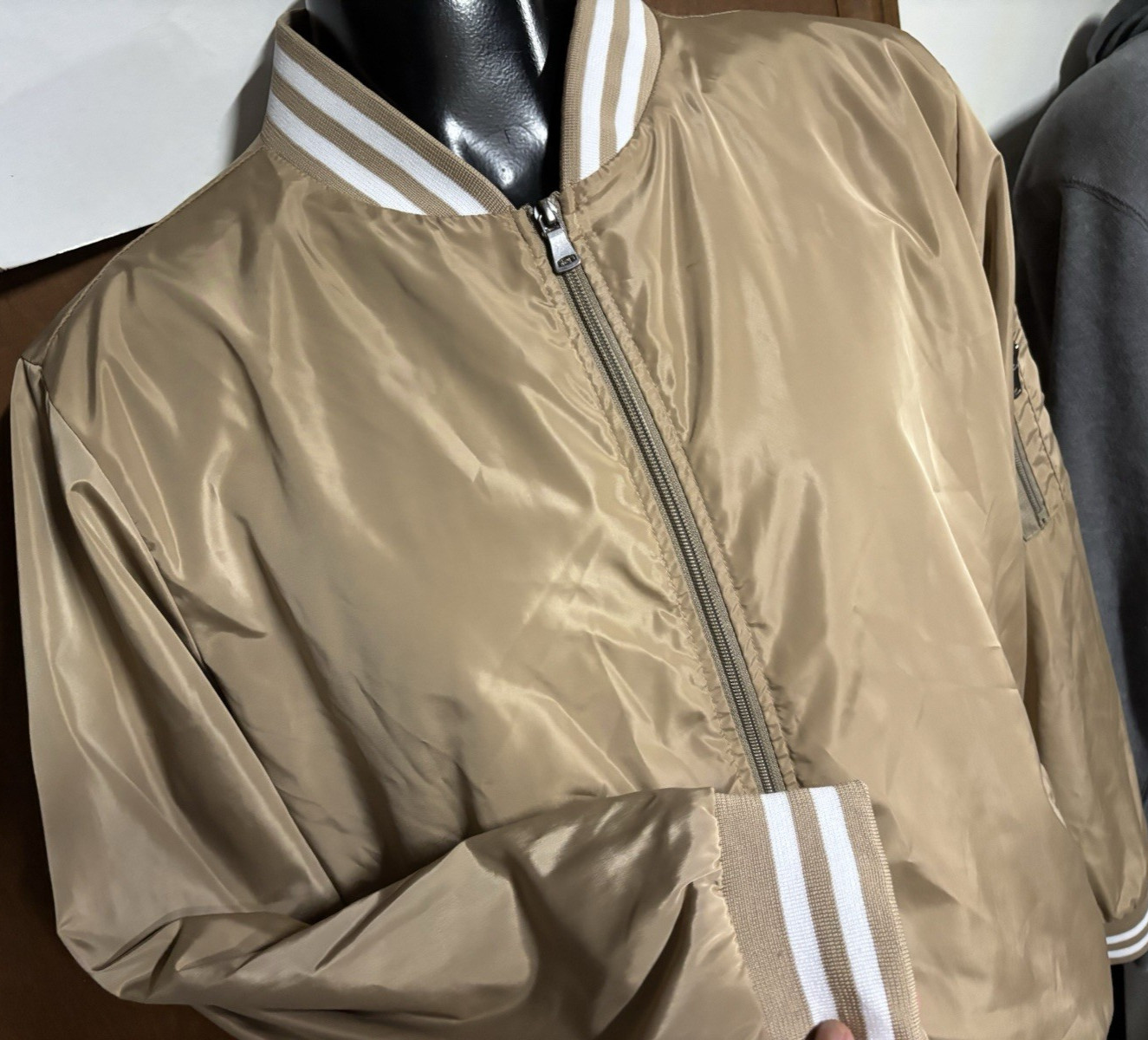 Original Deluxe Supply Gold/Tan/Brown Bomber Zip Satin Jacket Mens M Baseball