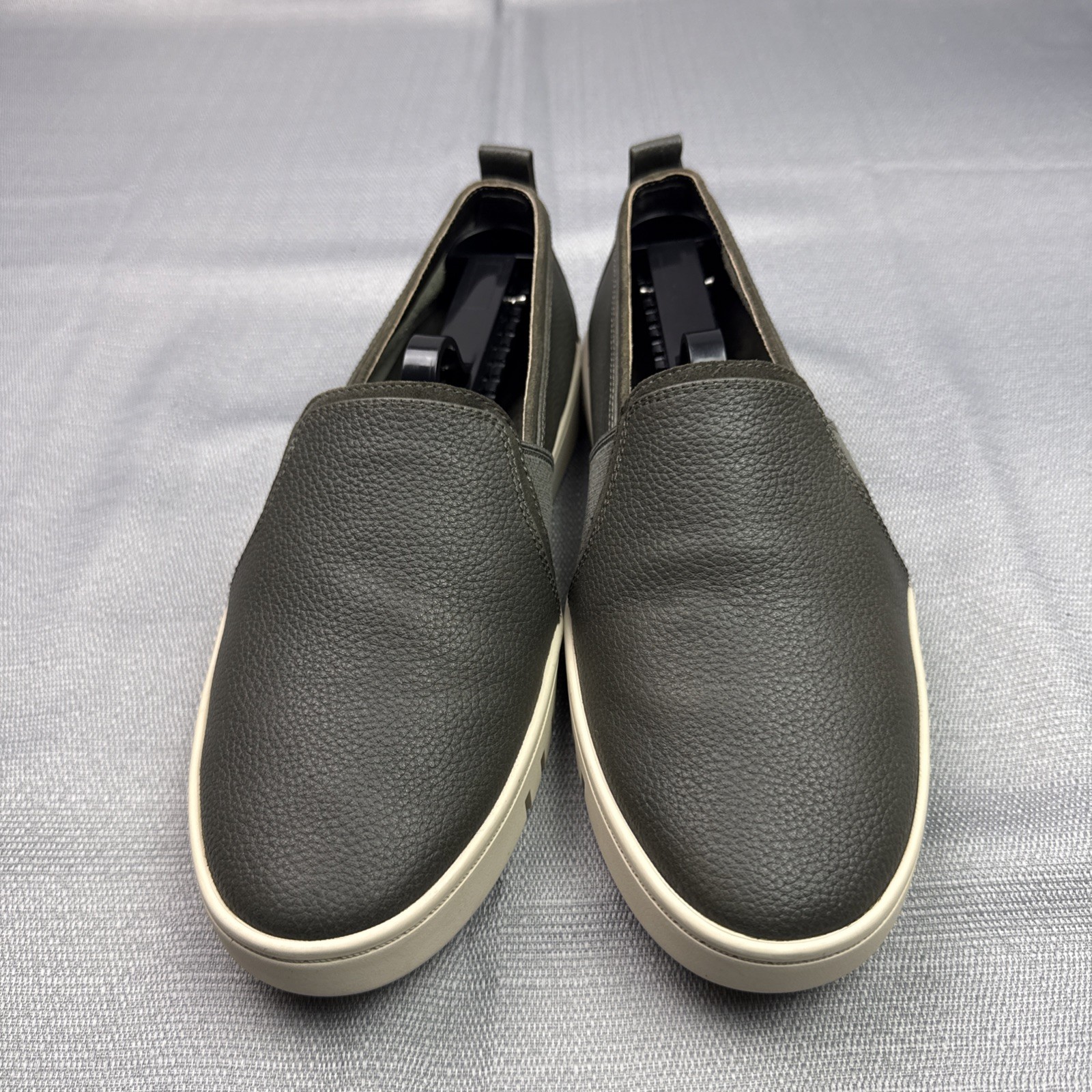 Vionic Womens Cambria Leather Slip On Shoes Sz 7 W Dark Green