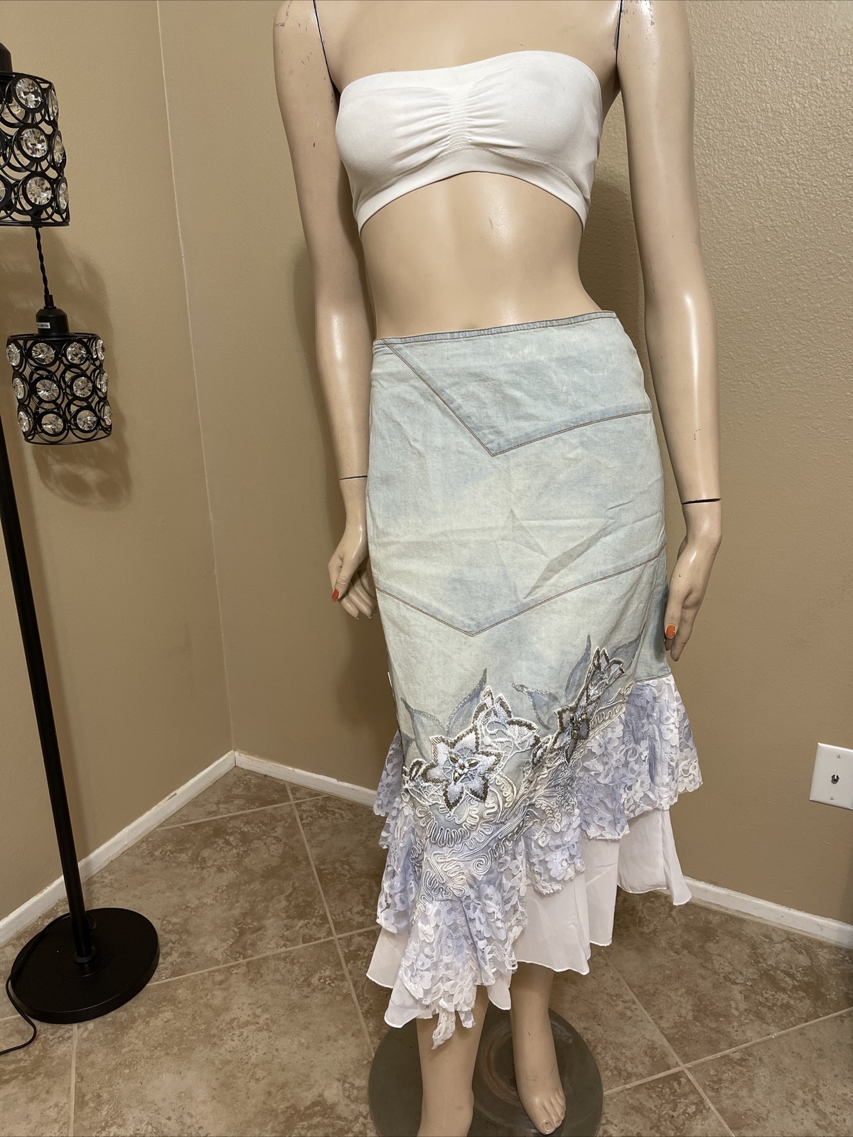 Women’s Blue Denim Cotton Beaded Embroidery Zip Boho Size XL(10-12) Skirt SK 715