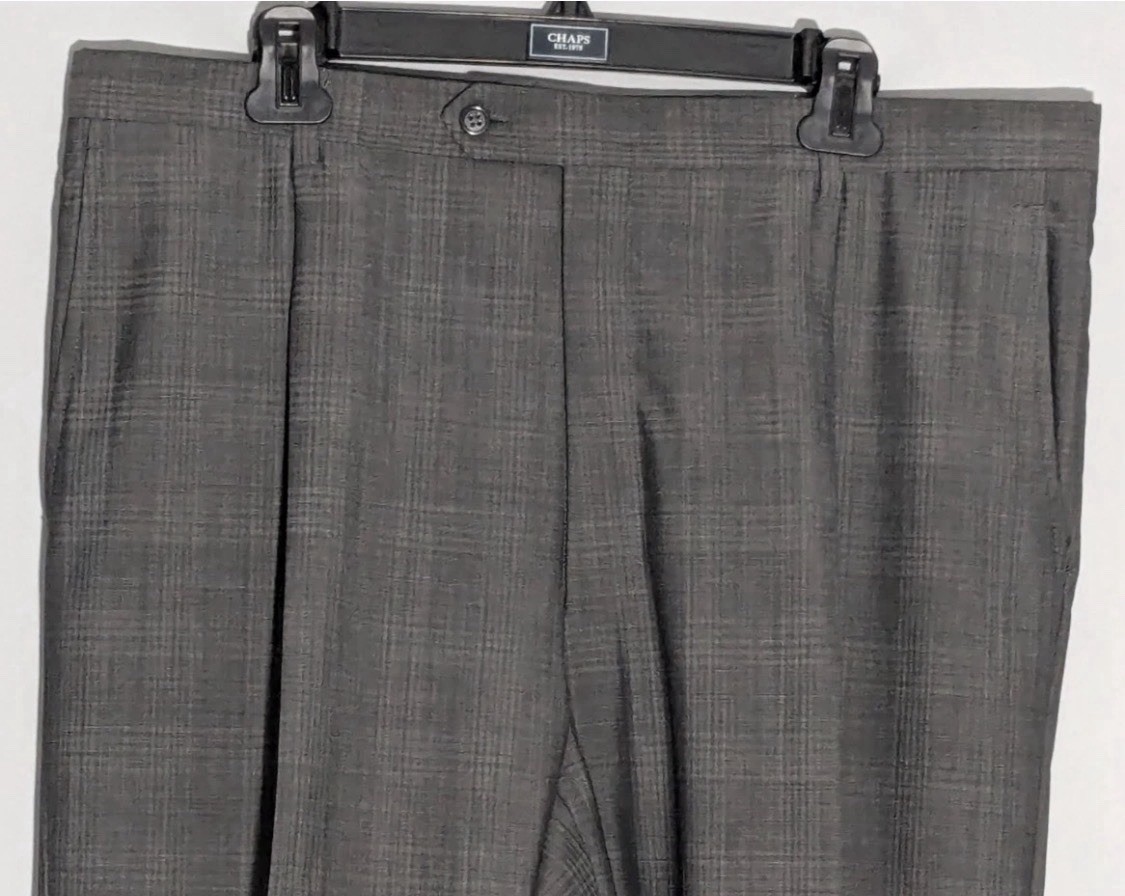 Hart Schaffner Marx Suit Mens 44L Gray Plaid 2 Button Wool Pleated Pants