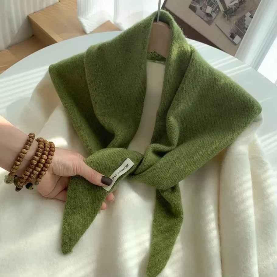 British Korean Triangle Scarf Niche Wool Triangular Scarf Women Headscarf Knitte
