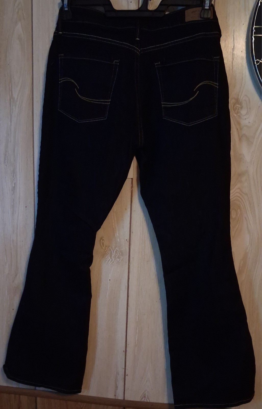 Signature by Levi Strauss Modern Bootcut Jeans Womens 8S W29 L30 Dark Wash