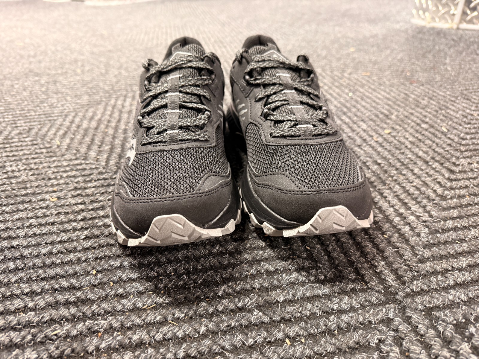 New Saucony Excursion TR15 Men’s Trail Running Shoes – US 7.5 Black / Shadow
