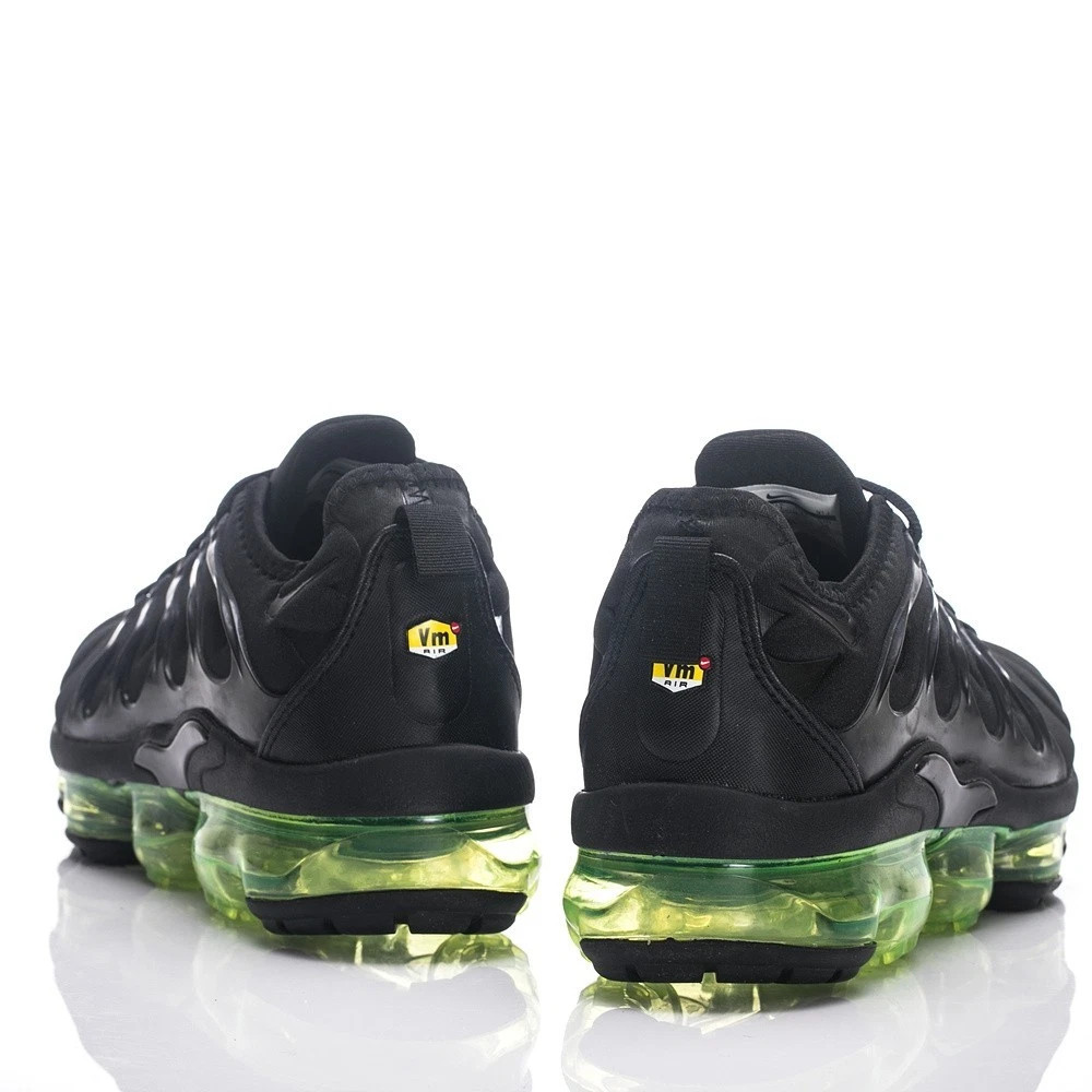 Nike Air VaporMax Plus Men’s Black Green Shoes New with Box