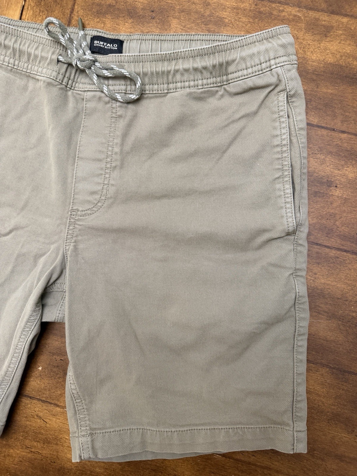 Buffalo David Bitton Mens Shorts Medium Khaki Tan Stretch Drawstring Casual