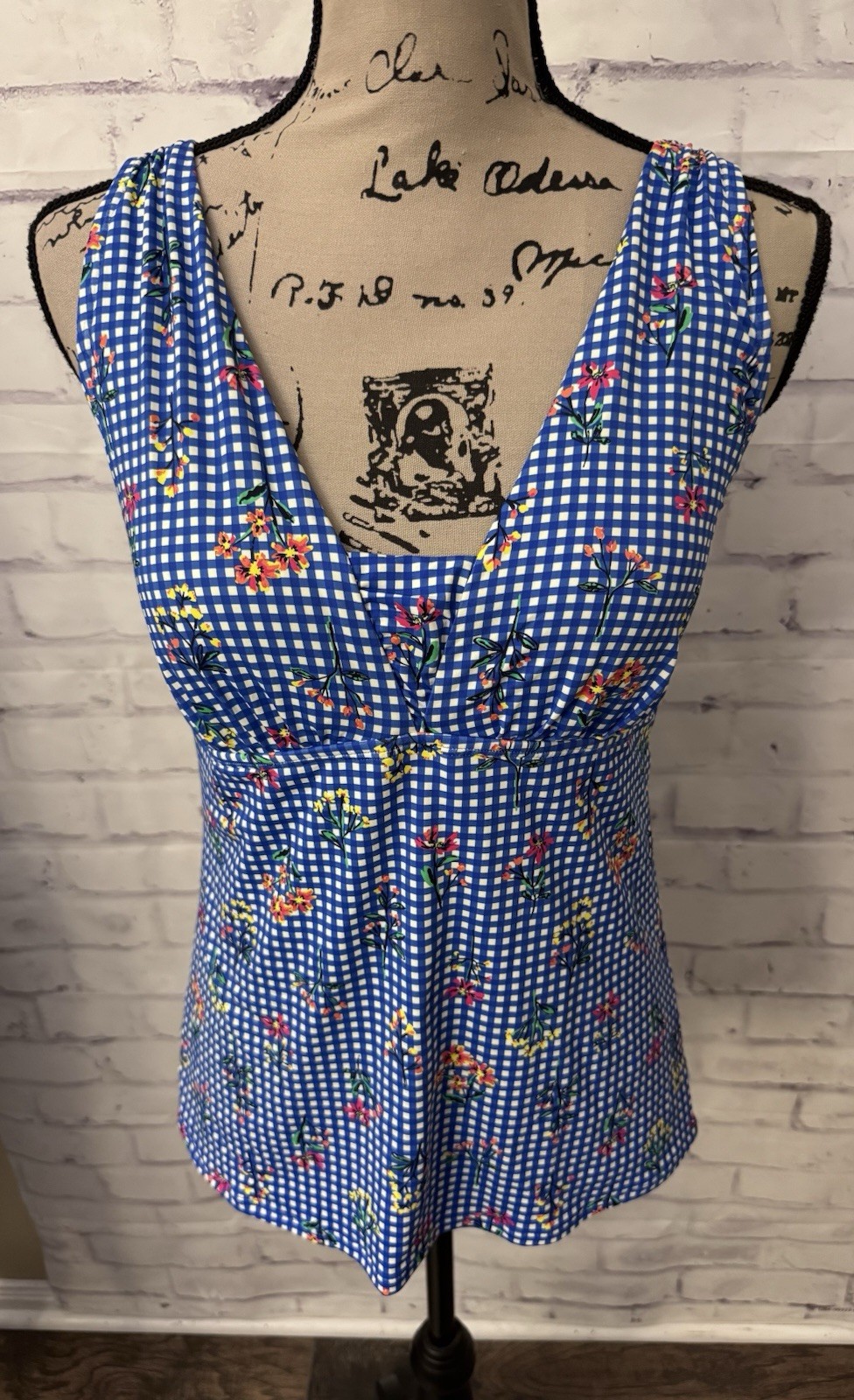 Lands’ End 10 Blue Floral Gingham Tankini Swimsuit Top Deep Plunge V Neck Modest