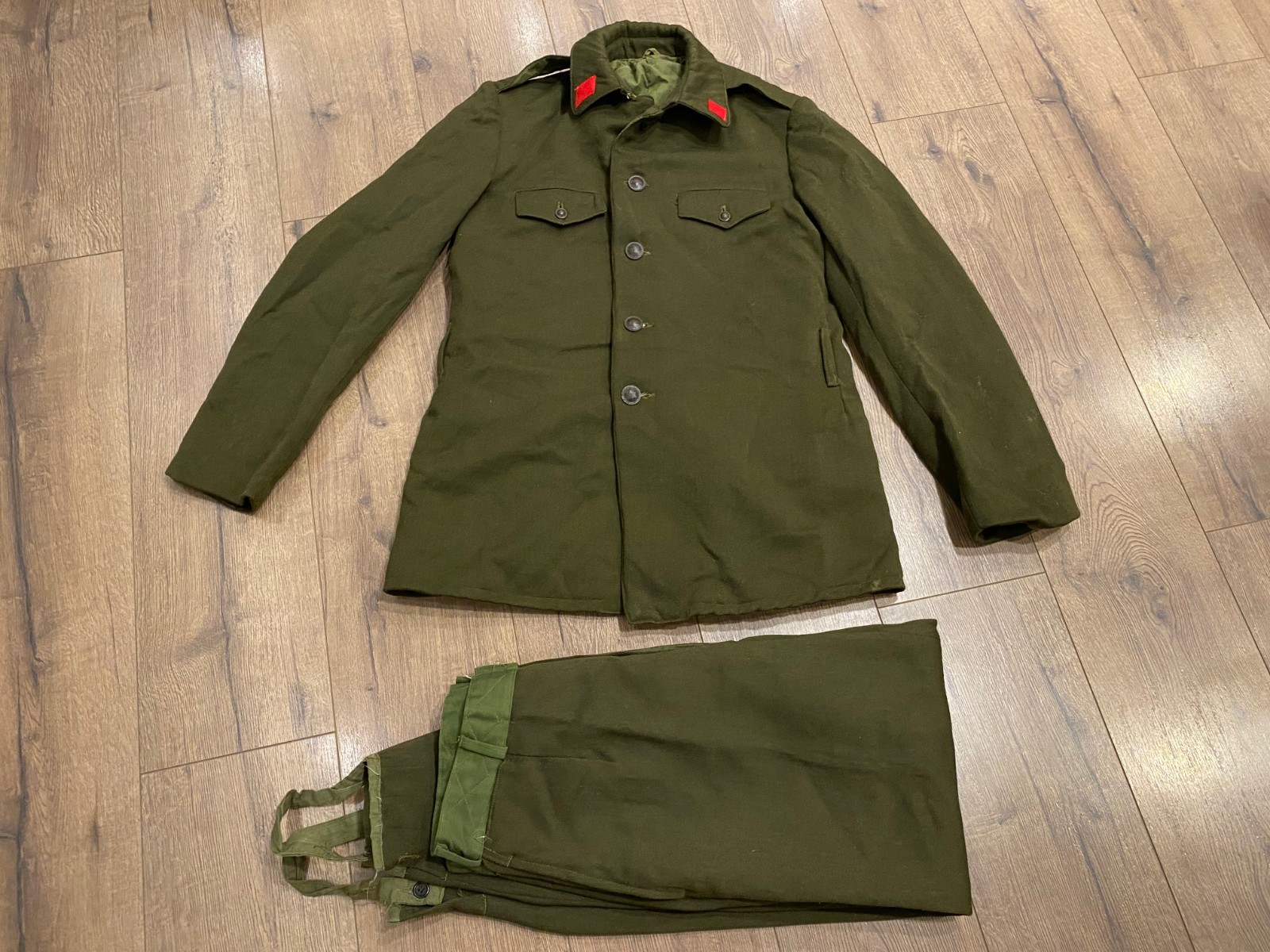ALBANIA UNIFORM COMMUNIST ERA SOLDIER JACKET + PANTS ALBANIAN ENVER HOXHA #123