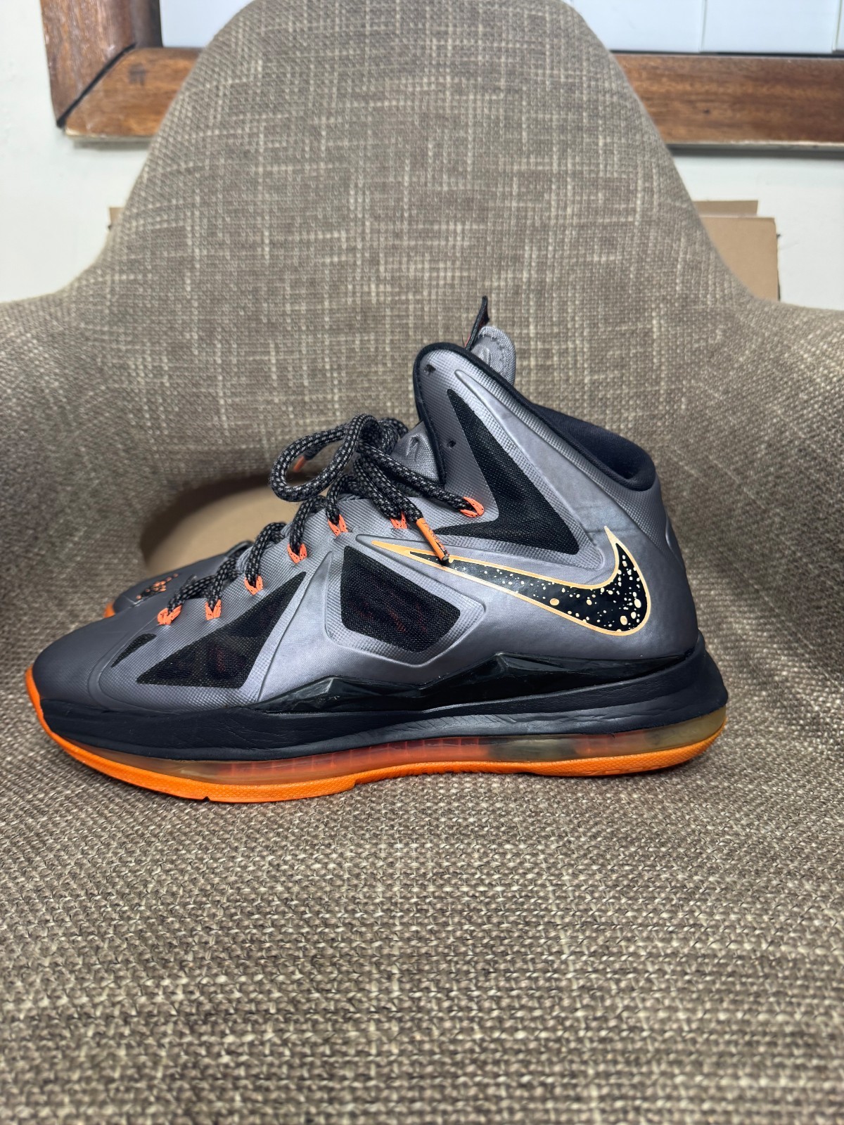 Nike LeBron 10 X Lava 2012 Basketball Mid Top Gray Orange US 10.5 Used No Box