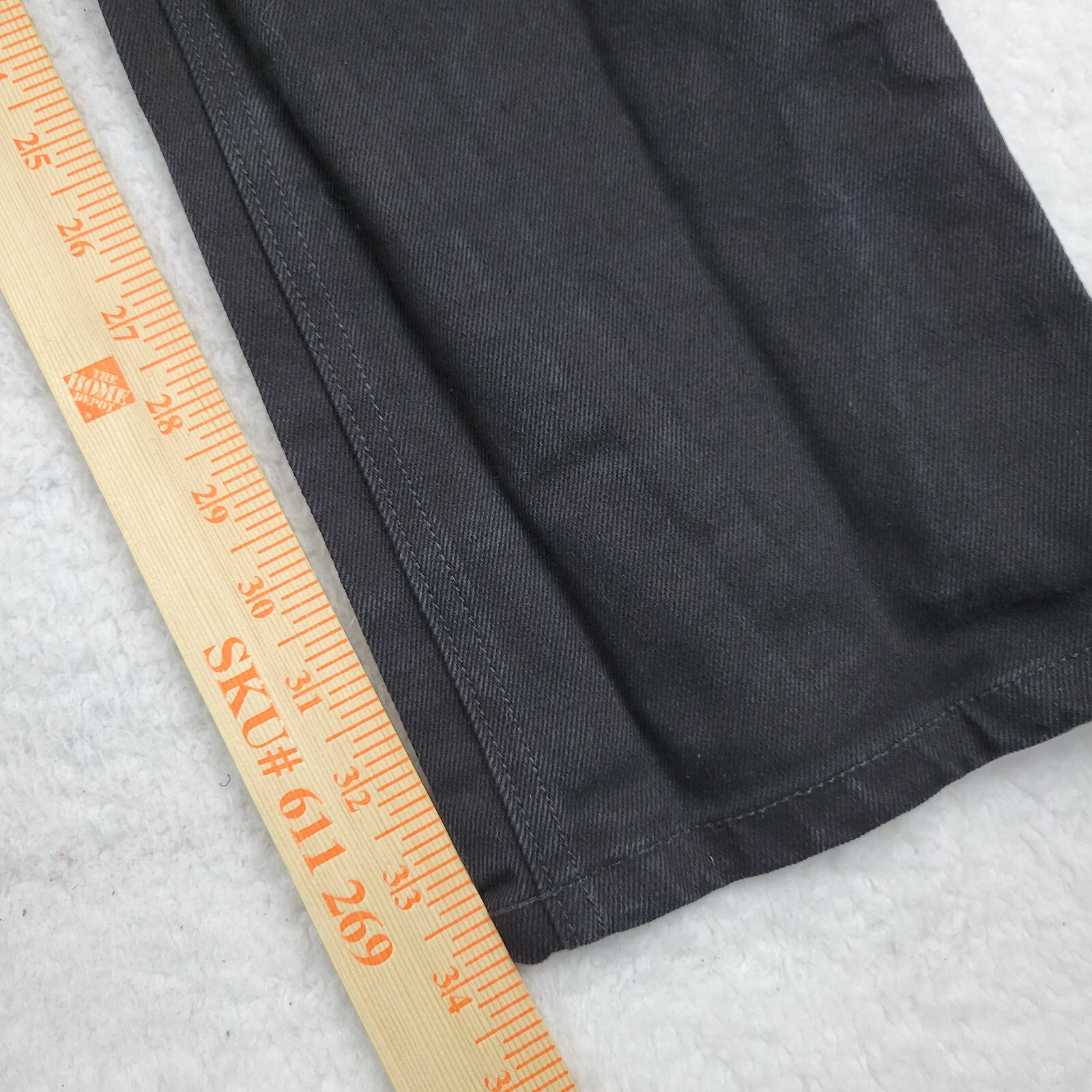 Denim & Spirits 45 Skinny Leg Jeans Mens CH Measures 32 x 34 Black Cotton USA