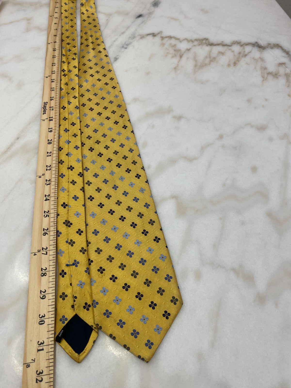 Tom James Corporate Image Silk Tie Yellow Blue Floral Pattern Made in Italy
