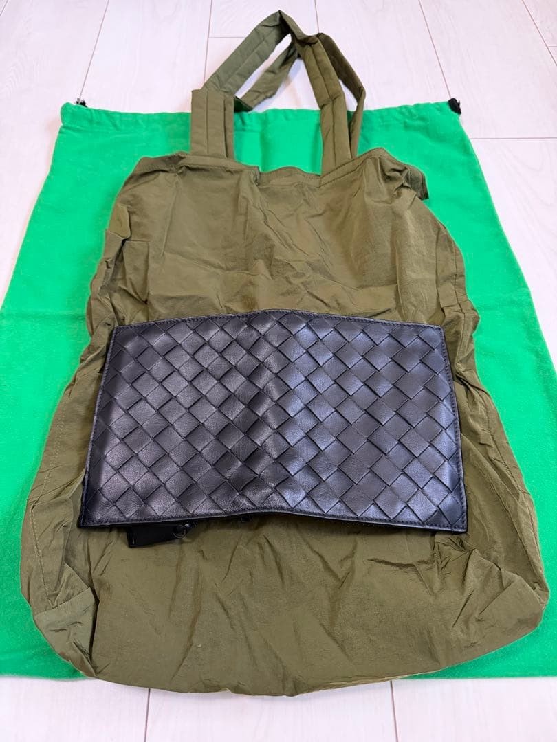 Drop Bottega Veneta Nylon x Leather Tote Bag