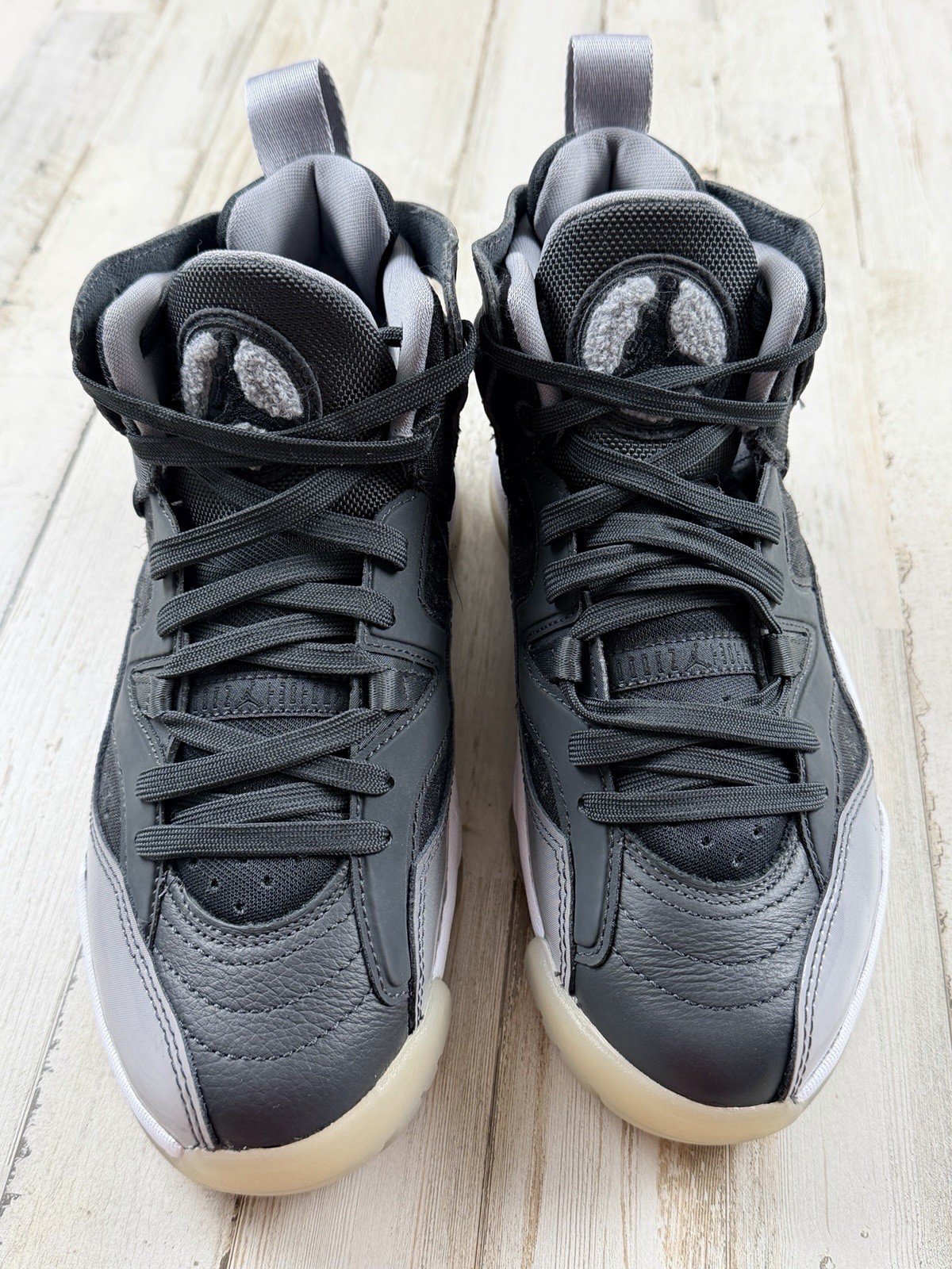 Jordan Jumpman Two Trey Anthracite Black Cement Grey Womens Size 6 US DR9631-003