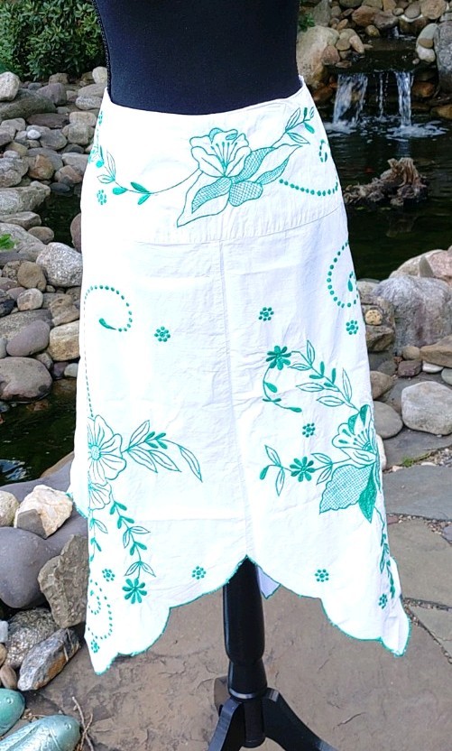 Vintage Rampage Clothing Company Embroidery Skirt Floral Pattern Women’s Sz 11