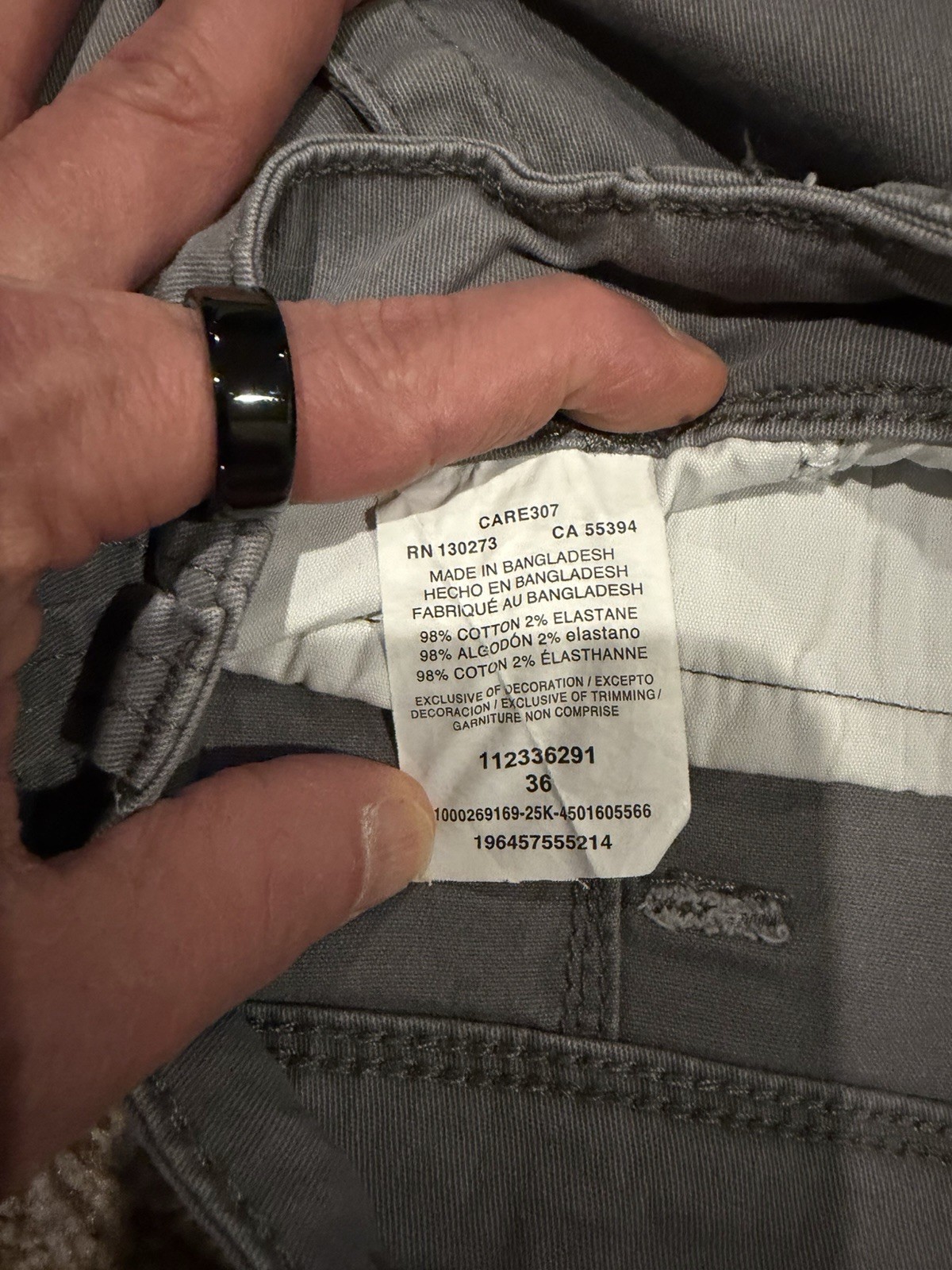 Wrangler Authentics Cargo Shorts – Men’s Size 36 – Gray – Excellent Condition