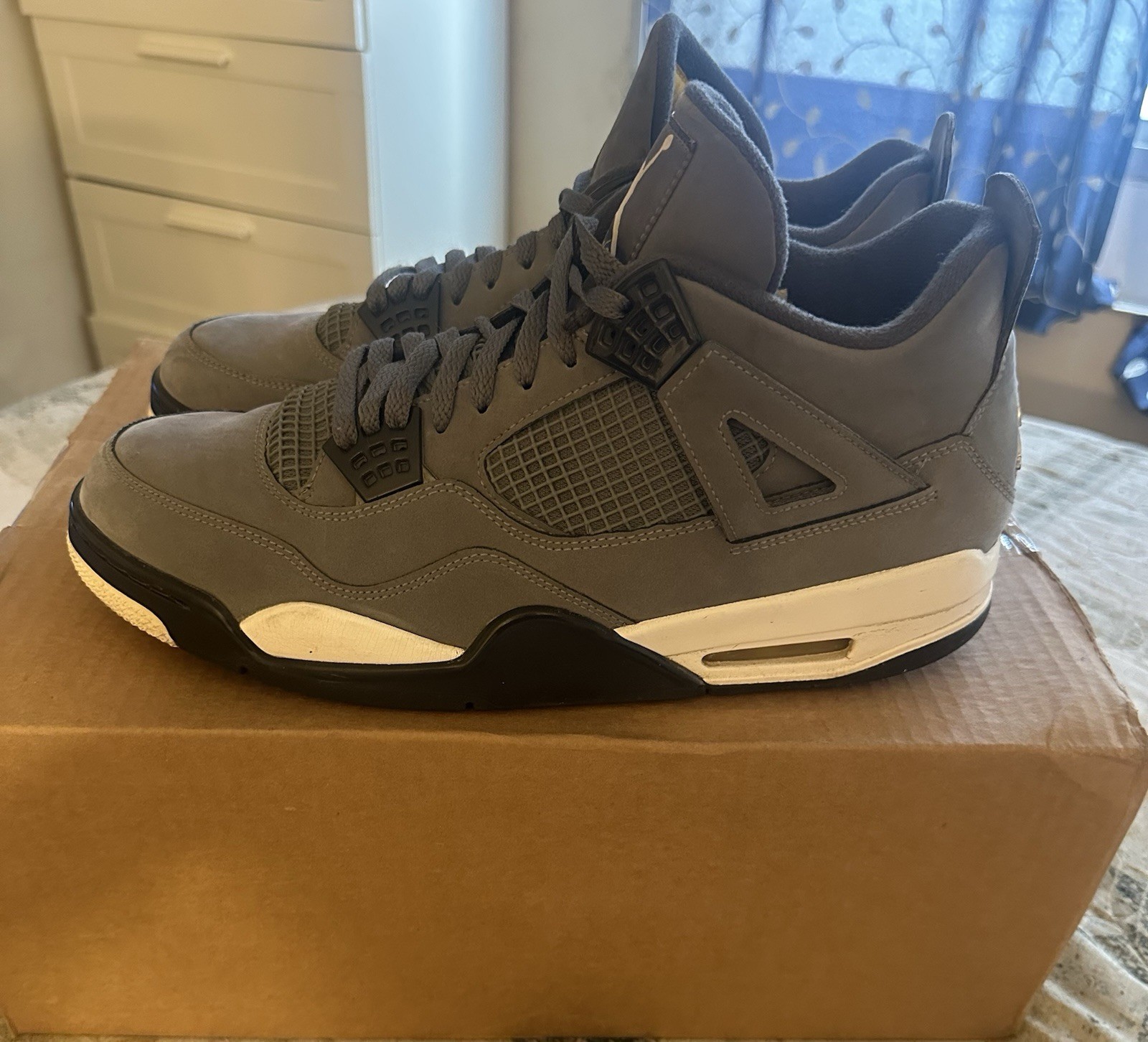 Nike Air Jordan 4 IV ‘Cool Grey’ – Sz. 13