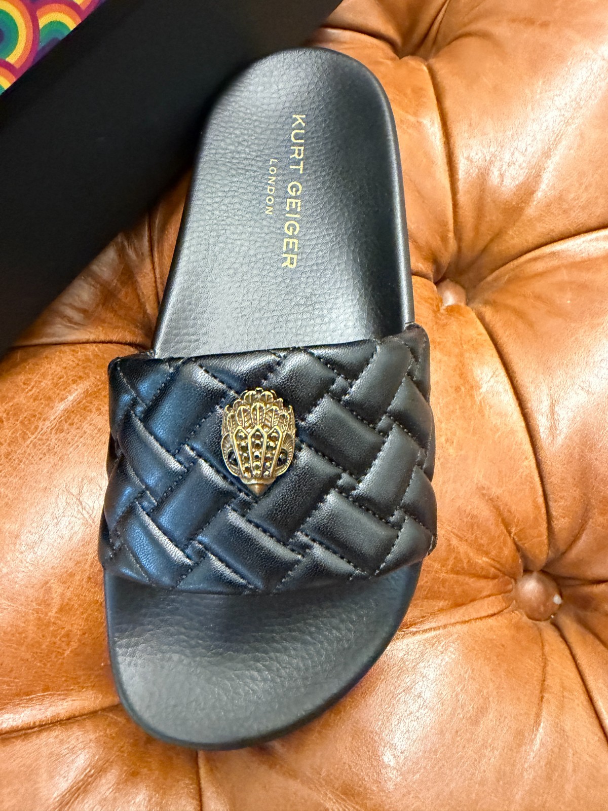Kurt Geiger London – Women’s Meena Eagle Slide Sandal, Black