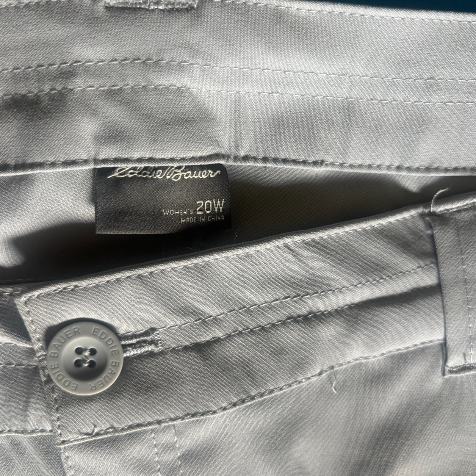 Eddie Bauer Womens Rainier Rouched Capris, size 20W SPF 50 lightweight pants