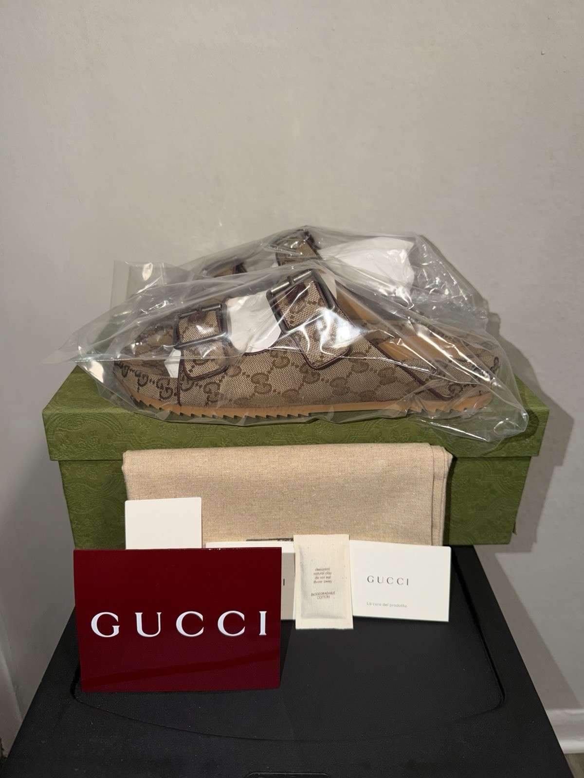 Gucci Strap Slide Sandals In Beige/Ebony GG Canvas Size US 10.5/UK 10 Authentic