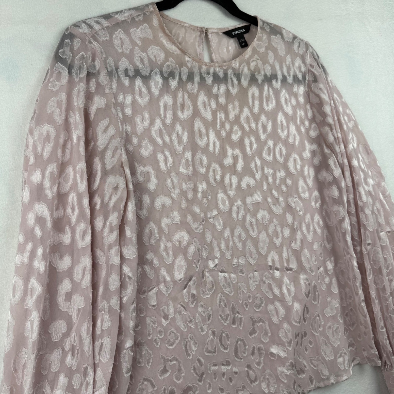 Express Animal Print Blouse Top Small S Pink Long Sleeve Career Casual