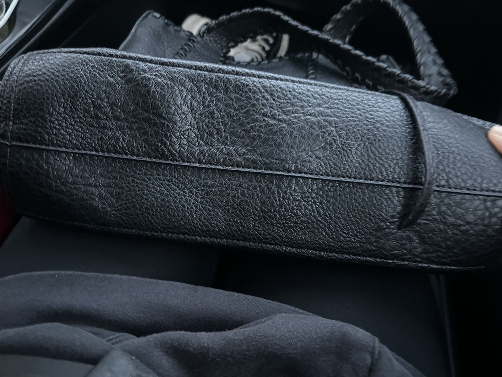 100% Vegan Leather shoulder Bag