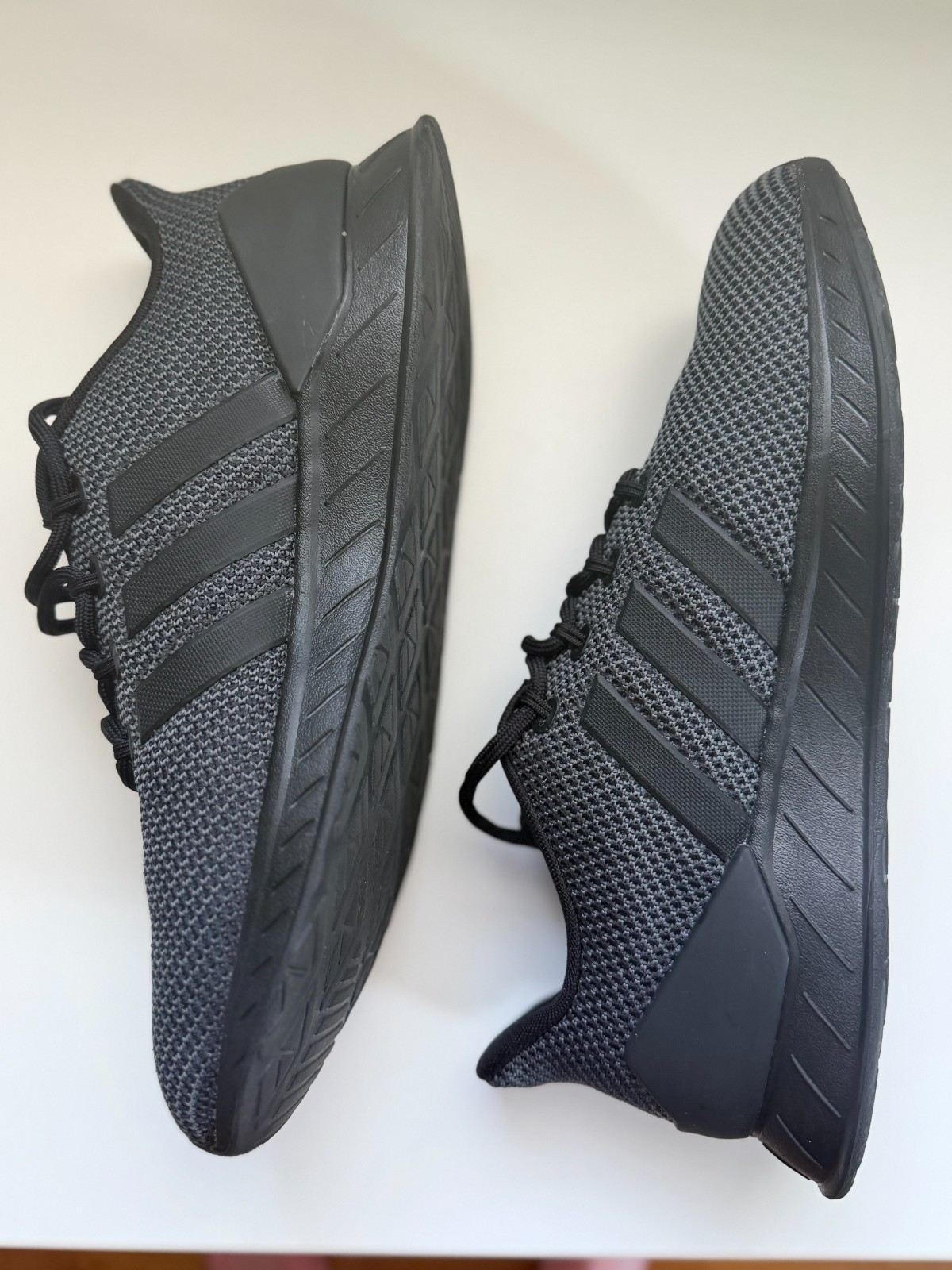 [FY9559] Adidas Mens Questar Flow NXT Running Shoes – Black Grey – Size 9