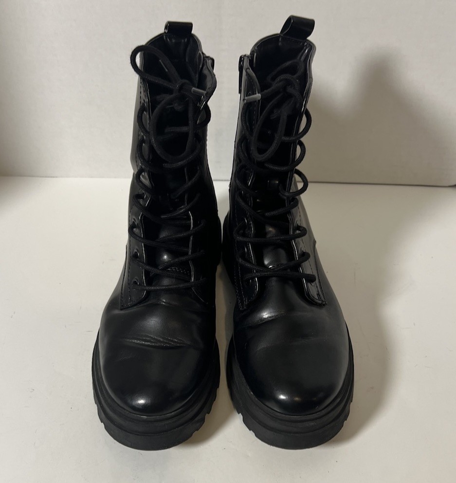 Black Lace-Up Combat Boots-Side Zip-Chunky Sole-Size 8.5 Man Made Materials