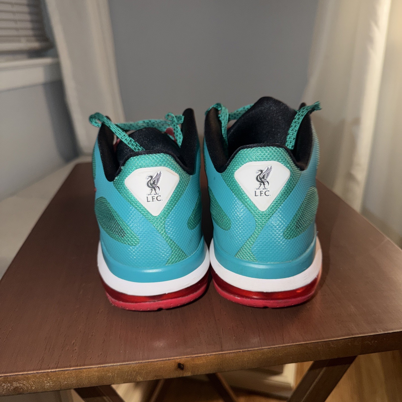 Nike LeBron IX 9 Men’s Size 11 Pre-owned Good Condition