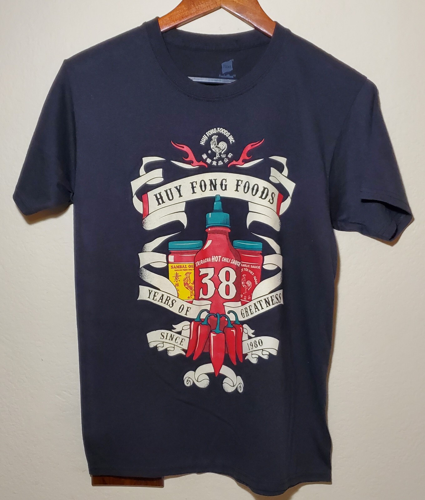SRIRACHA HUY FONG T-Shirt Mens Size Medium