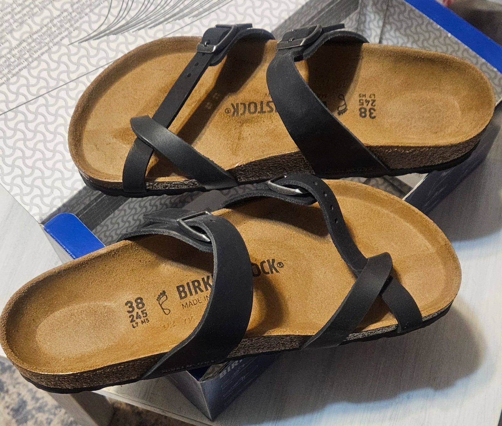 Birkenstock Women’s Mayari Sandal,Black, 7 W / 5 M US NEW IN BOX